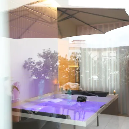 Palazzo Novecento Bed and breakfast *